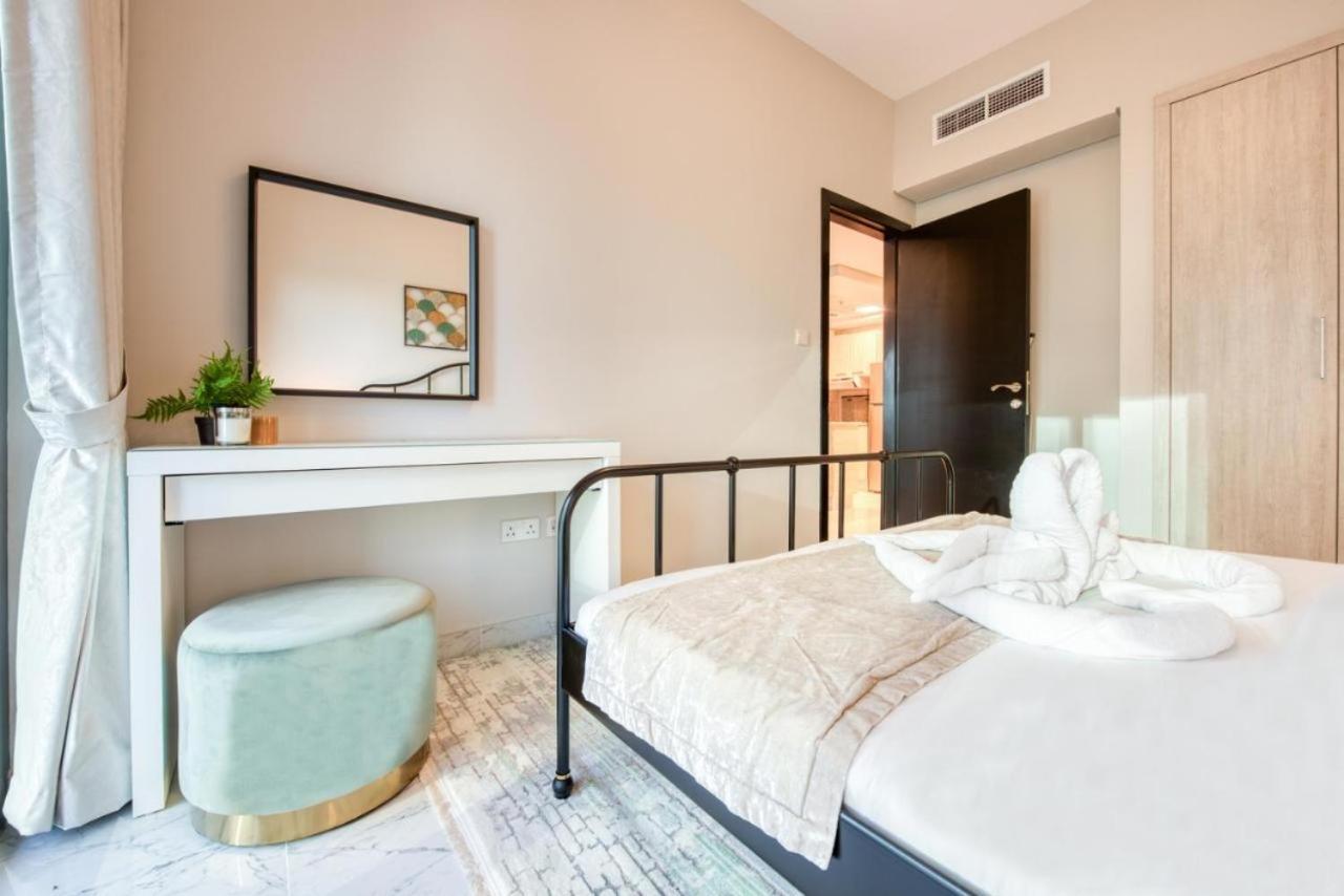 Elite Lux Holiday Homes - Cozy & Stylish 1 Bedroom With Huge Pools & World Class Gym Dubái Exterior foto