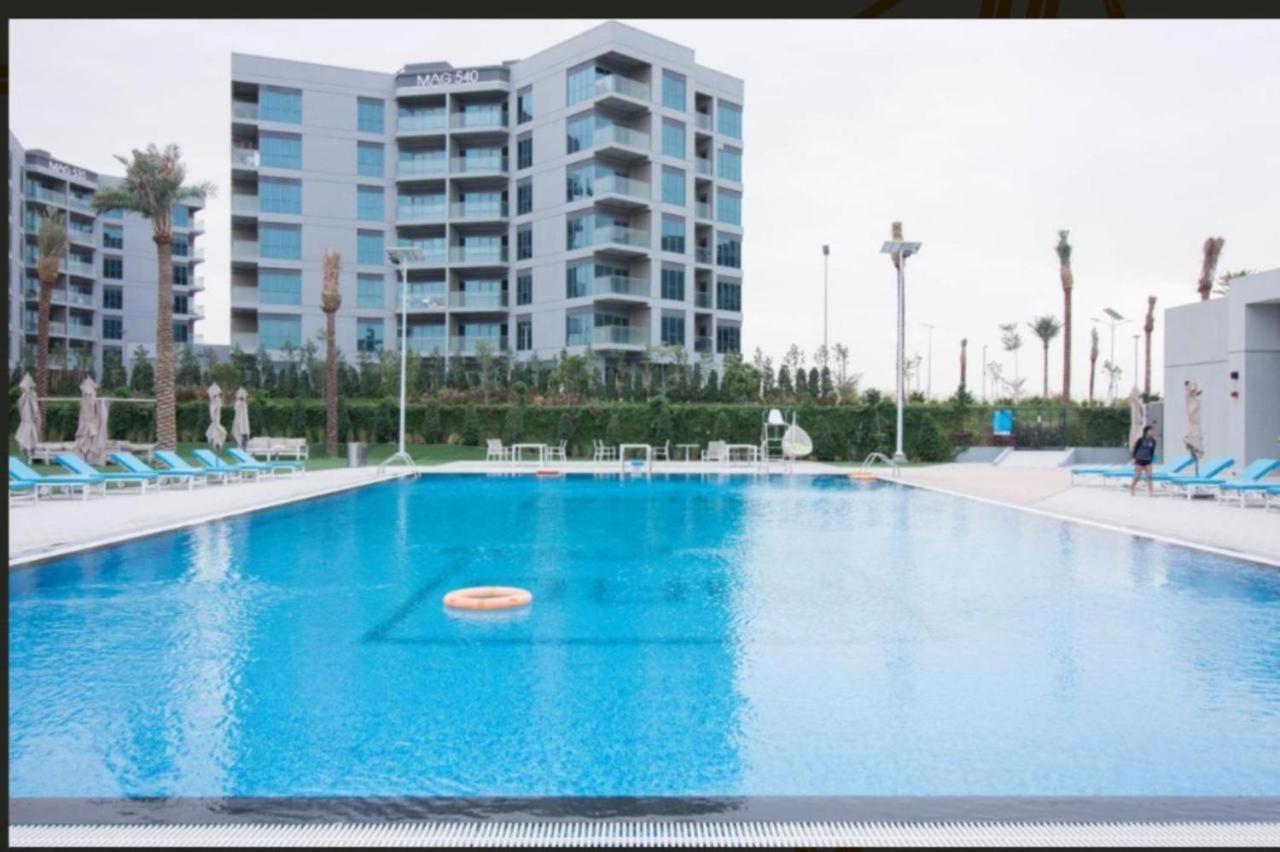 Elite Lux Holiday Homes - Cozy & Stylish 1 Bedroom With Huge Pools & World Class Gym Dubái Exterior foto