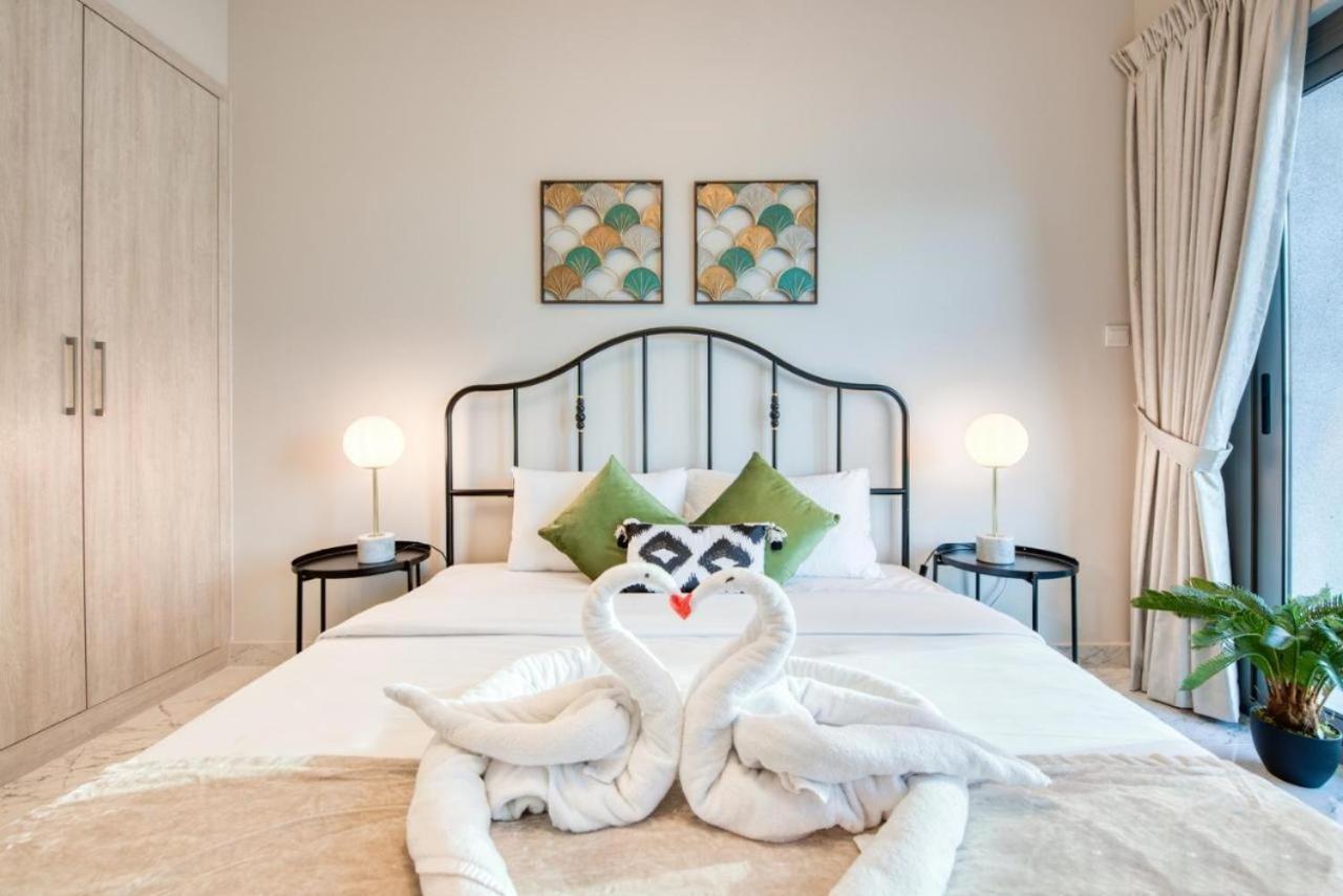 Elite Lux Holiday Homes - Cozy & Stylish 1 Bedroom With Huge Pools & World Class Gym Dubái Exterior foto