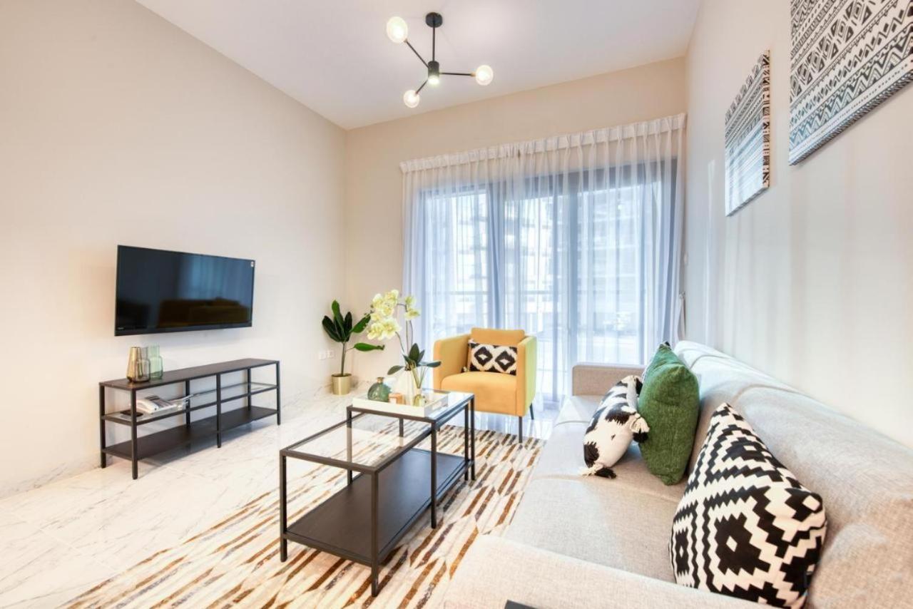 Elite Lux Holiday Homes - Cozy & Stylish 1 Bedroom With Huge Pools & World Class Gym Dubái Exterior foto